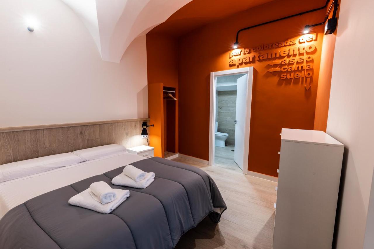 Apartamentos Turisticos De La Bernarda Cáceres Exterior photo